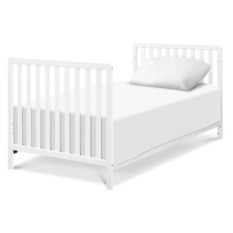 Carter's by DaVinci Colby 4in1 Mini Convertible Crib with Storage